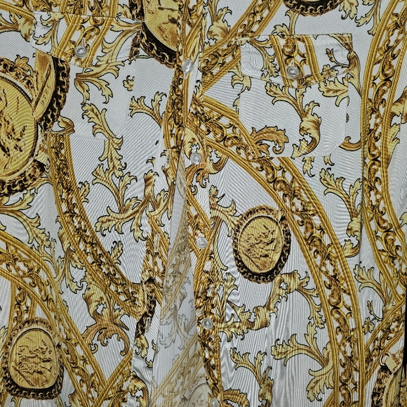 GUC Womens gold coin and white stretch button shirt, size L - Picture 2 of 8